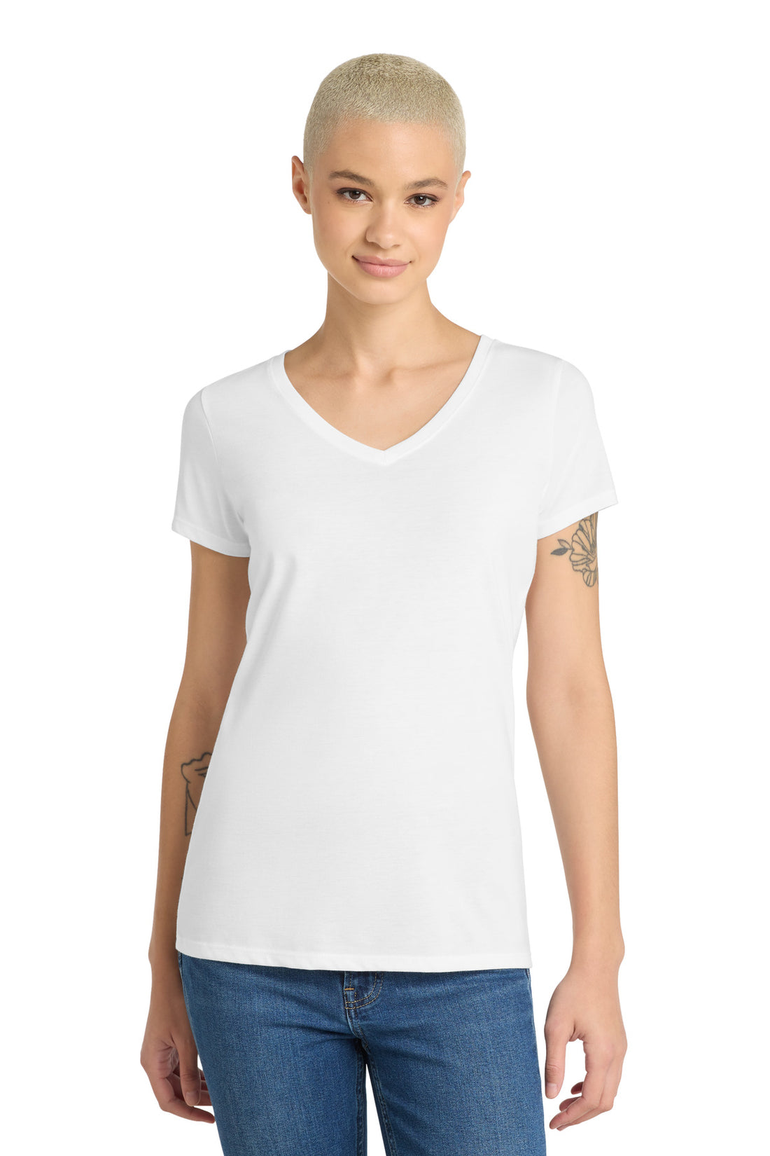 District DM1350L — White